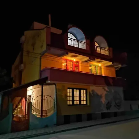 къща на цветните струни Villa Kljutsch