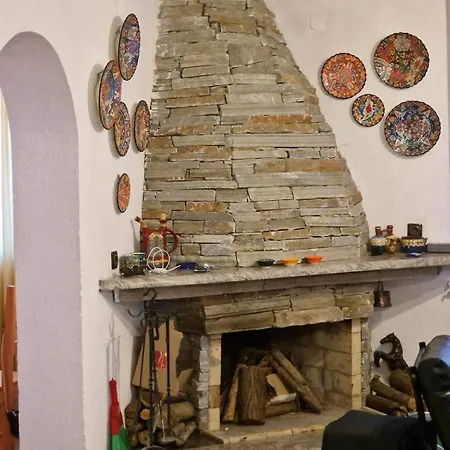 къща на цветните струни Villa