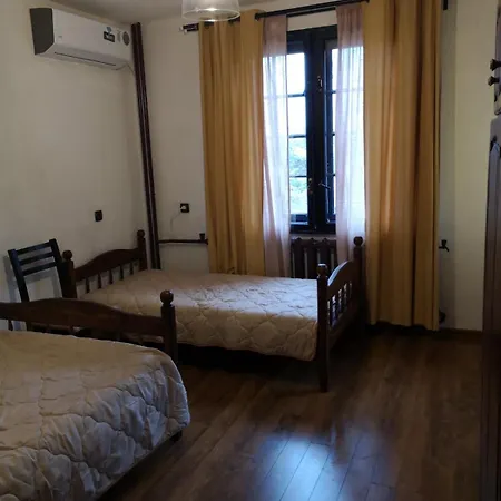 къща на цветните струни Villa *